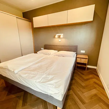 New Corner Camp